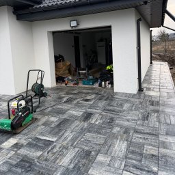 MKM-BRUK - Wynajem Koparek Książ Wielkopolski