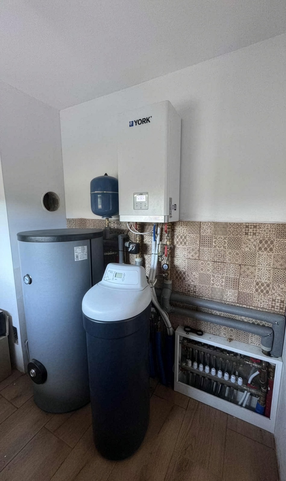 Kotłownia z pompą ciepła typu split w nowym domu 120m2