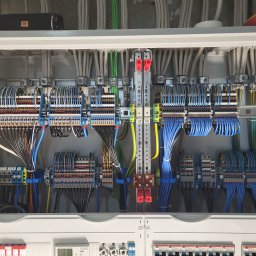 Trans-Ar Agnieszka Kocznur - Montaż oświetlenia Stasz&oacute;w