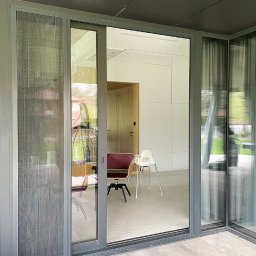 Pasadena home & deco - Plisowana-moskitiera-do-okien-HS-i-duzych-przeszklen