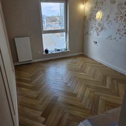 Przytulna sypialnia, idealnie skomponowana kolorystycznie. 