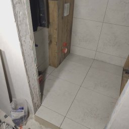 Glazurnik Małogoszcz 1