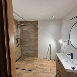 Usługi remontowe - Sufit Napinany w Salonie Koszalin