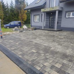 MASTER-BUD - Roboty ziemne Strzyż&oacute;w