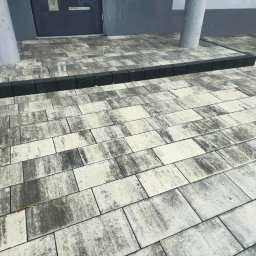 MASTER-BUD - Ogrodzenia panelowe Strzyż&oacute;w