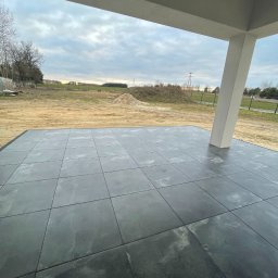 Adam Zdunek Usługi Brukarskie - Taras z płyt.