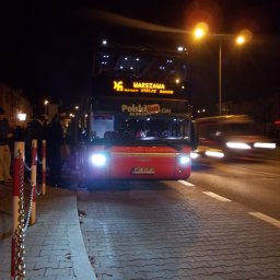 Transport busem Warszawa 4