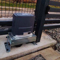 Automatyka do bram Bratkowice 4