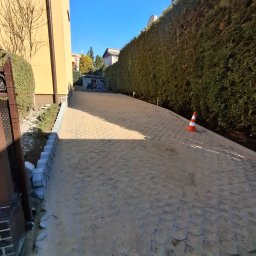 Układanie kostki brukowej Borcz 4