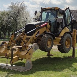 Usługi koparko ładowarką