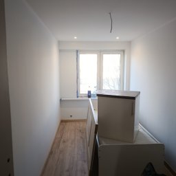 Układanie paneli Łódź 4