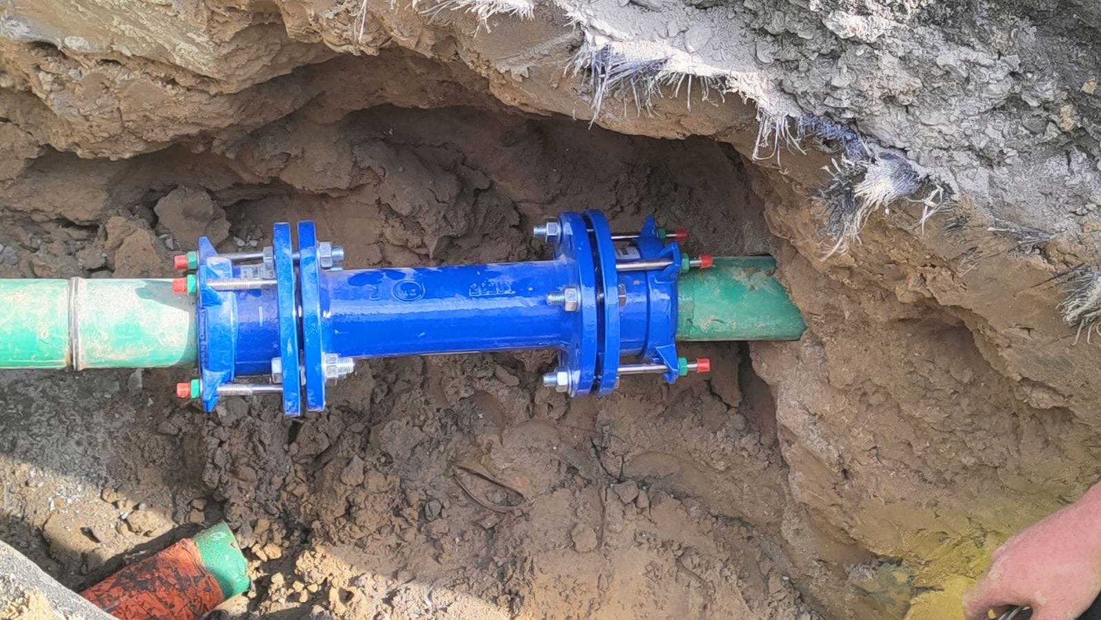 Likwidacja istniejącego przyłącza wodociągowego.