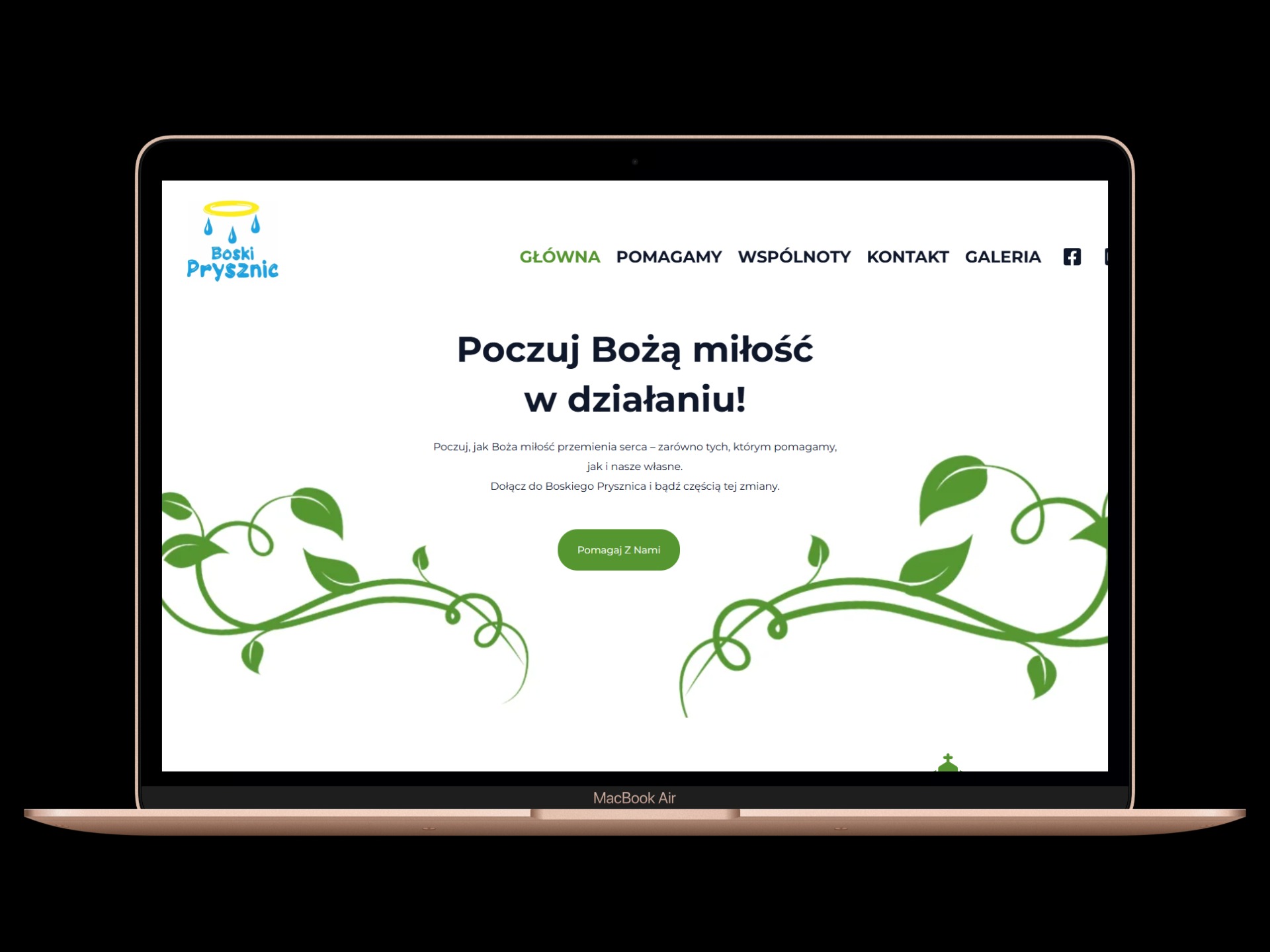 Laptop MacBook Air prezentuje stronę internetową 'Boski Prysznic', z motywem roślinnym i hasłem 'Poczuj Bożą miłość w działaniu!'. Strona projektu charytatywnego.