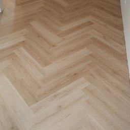 Układanie paneli i parkiet&oacute;w Oborniki