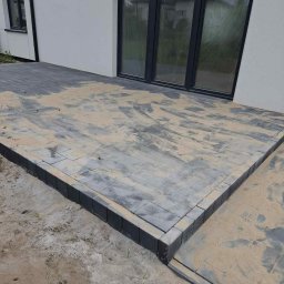 Układanie kostki brukowej Marki 4