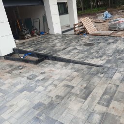 Układanie kostki brukowej Małkinia 1