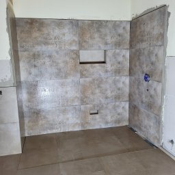 Przemysław Gryciak Modern House - Glazurnik Świdnik