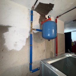 Kompleksowe wykonanie instalacji hydraulicznych Płoniawy-Bramura 2