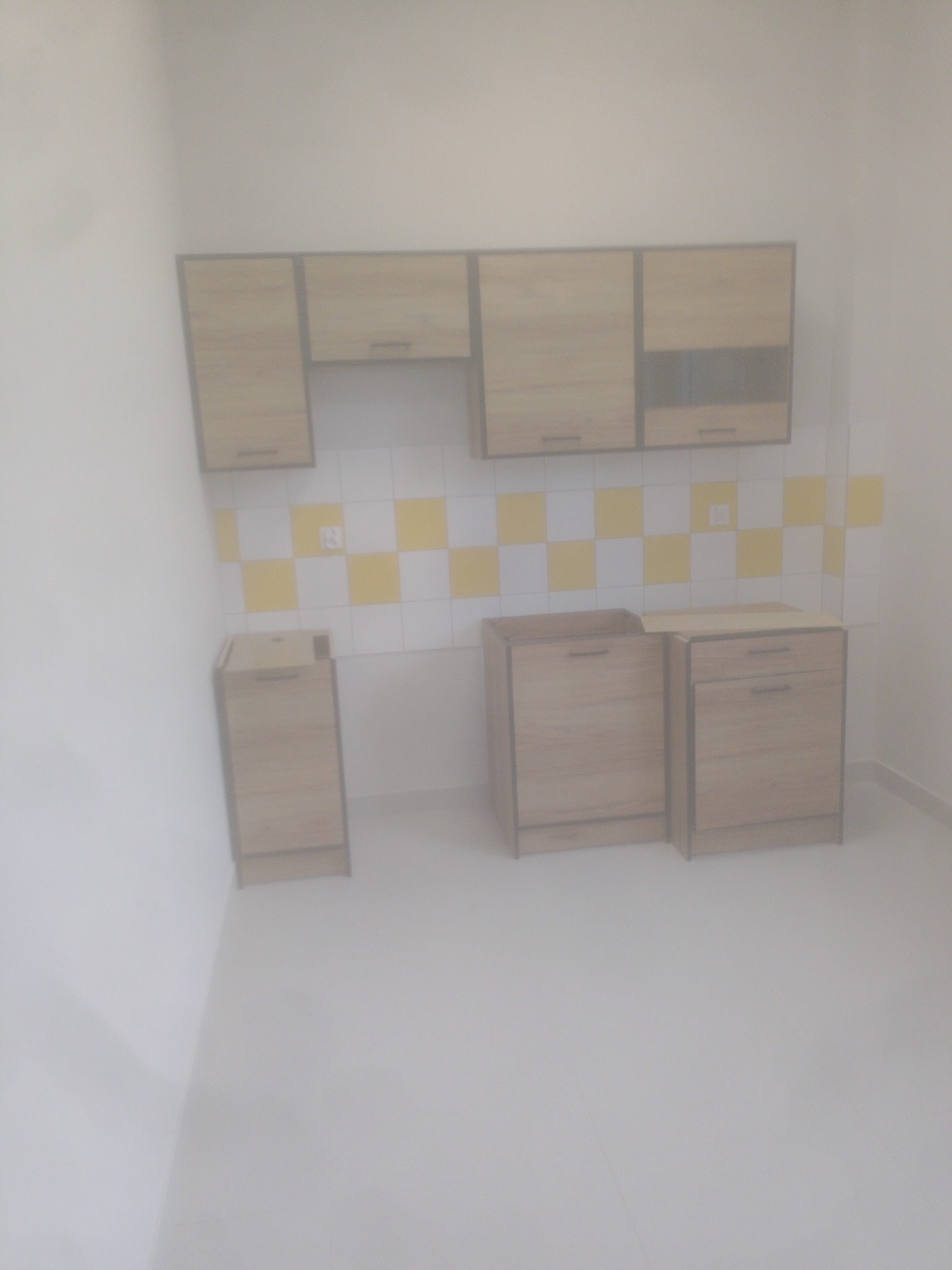 Betony murowanie zbrojenia sucha zabudowa płytki panele szpachlowanie malowanie ogrodzenia chodniki tarasy kostka