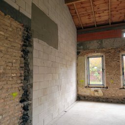 Domy murowane Biskupice  3