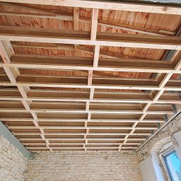 Domy murowane Biskupice  1