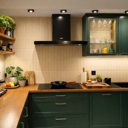 RW MEBLE Weronika Rechul - Zielona kuchnia z drewnianym blatem