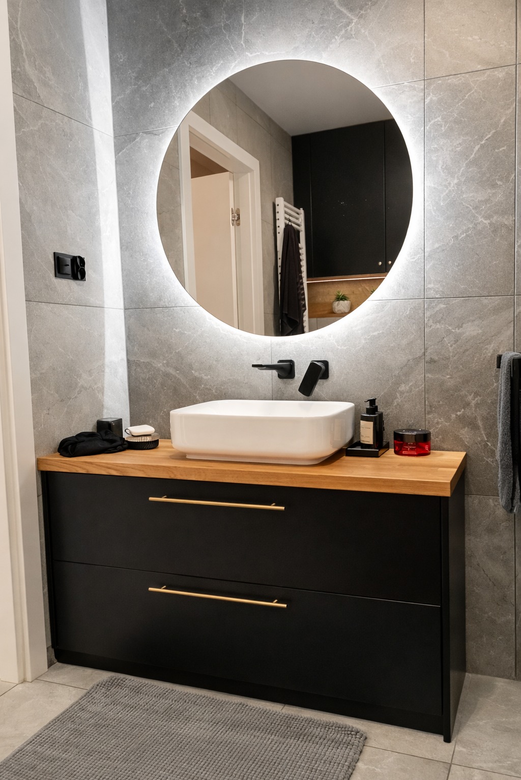 Nowoczesna łazienka z minimalistycznym designem