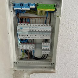 P.U.H. Elektro&CarParts - Instalatorstwo energetyczne Konin