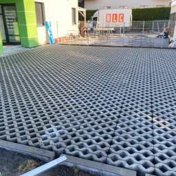 Uslugi kamieniarsko -brukarskie - Układanie kostki brukowej Gdynia