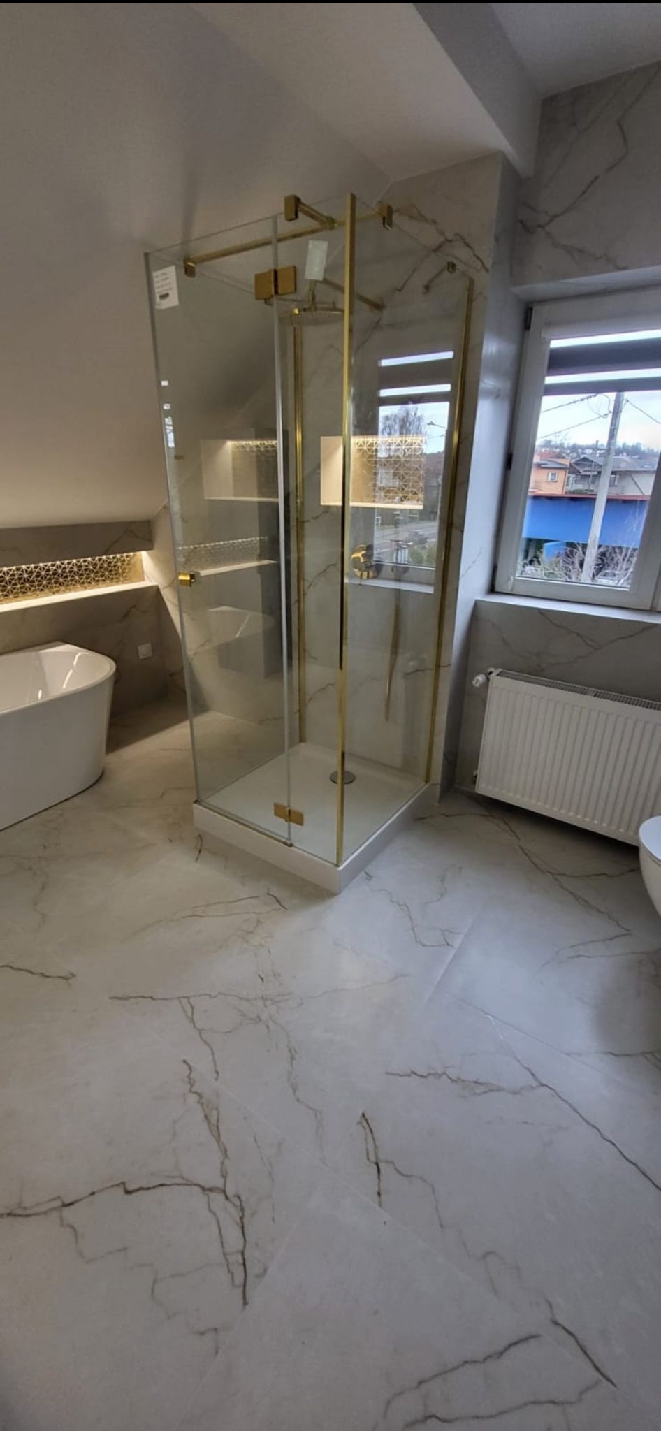 Łazienka dom jednorodzinny -1