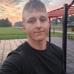 Łukasz Machnio - Remonty Restauracji Tuchowicz