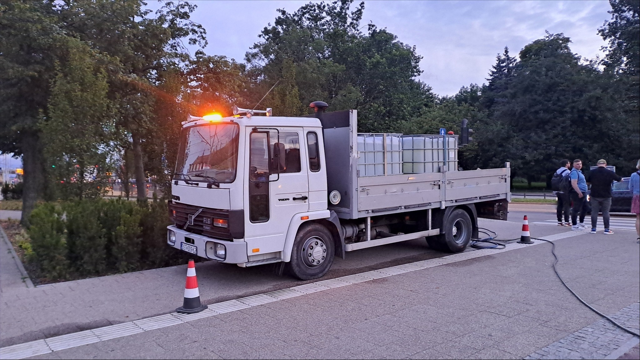 Uslugi podlewania roslin na najwyzszym poziomie i z dokladnoscia. Mozliwosc dotarcia nawet w najtrudniejsze tereny