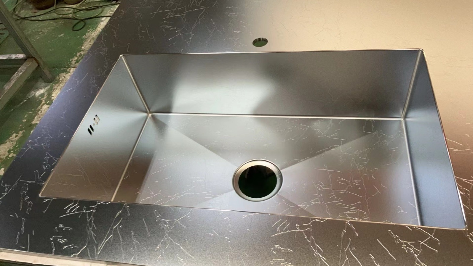 Blat i zlezwozmywak ze stali: Ice crack. Stal lita, 10mm.