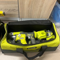 narzędzia którymi pracuje