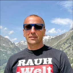 Firma Usługowa Kris Krzysztof Krzysztoń - Montaż Drzwi Wojcieszyce