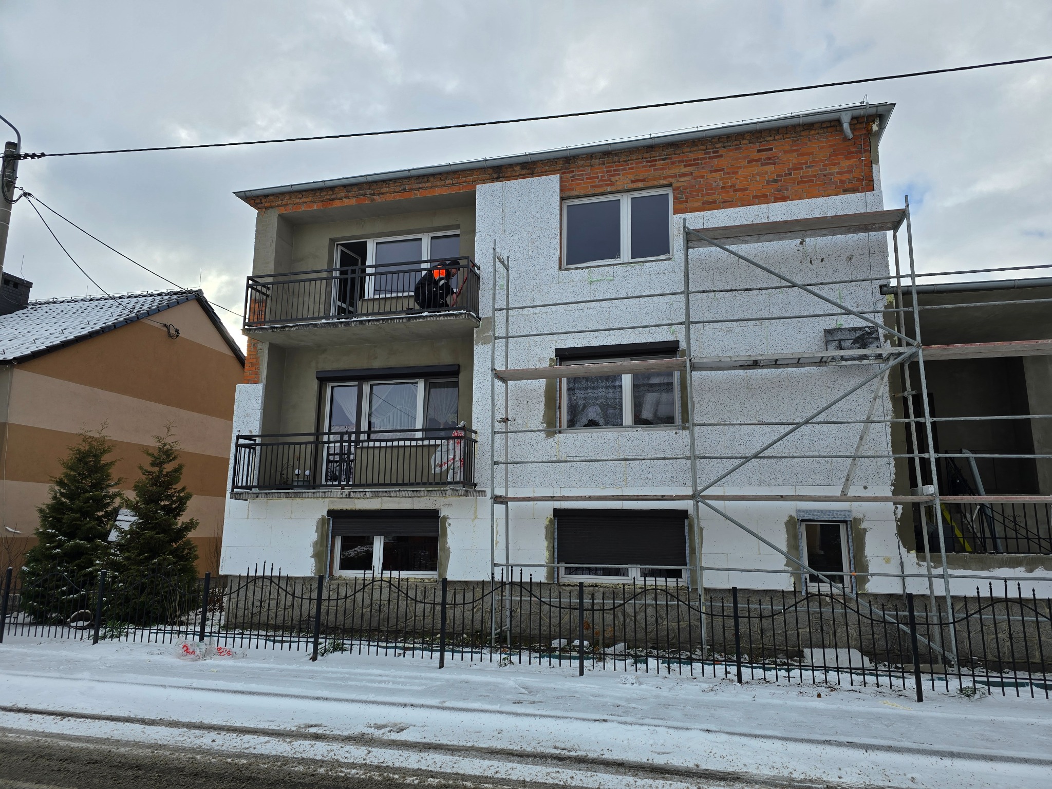 Witam oferuje uslugi budowlane hydrauliczne usługi transportowe usługi pilarskie oraz sprzedaż drewna