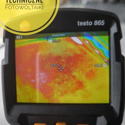 Analiza miejsc uszkodzonych w fotowoltaice