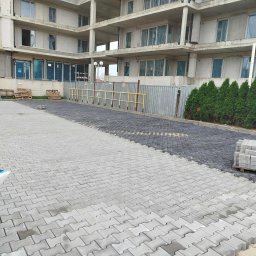 Układanie kostki brukowej Skaryszew 3