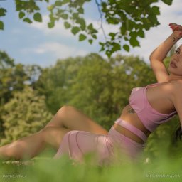 Sesja spontanicznie zorganizowana jako prywatna plenerowa w południe na wyjeździe.4