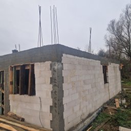 Szymon Stalke - Wzmacnianie Fundament&oacute;w Kościerzyna