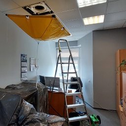 W trakcie czyszczenia