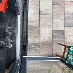 Układanie kostki brukowej Śniaty 4