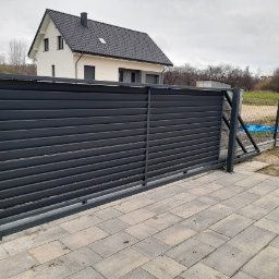 Tani-Spaw - Brama przesówna