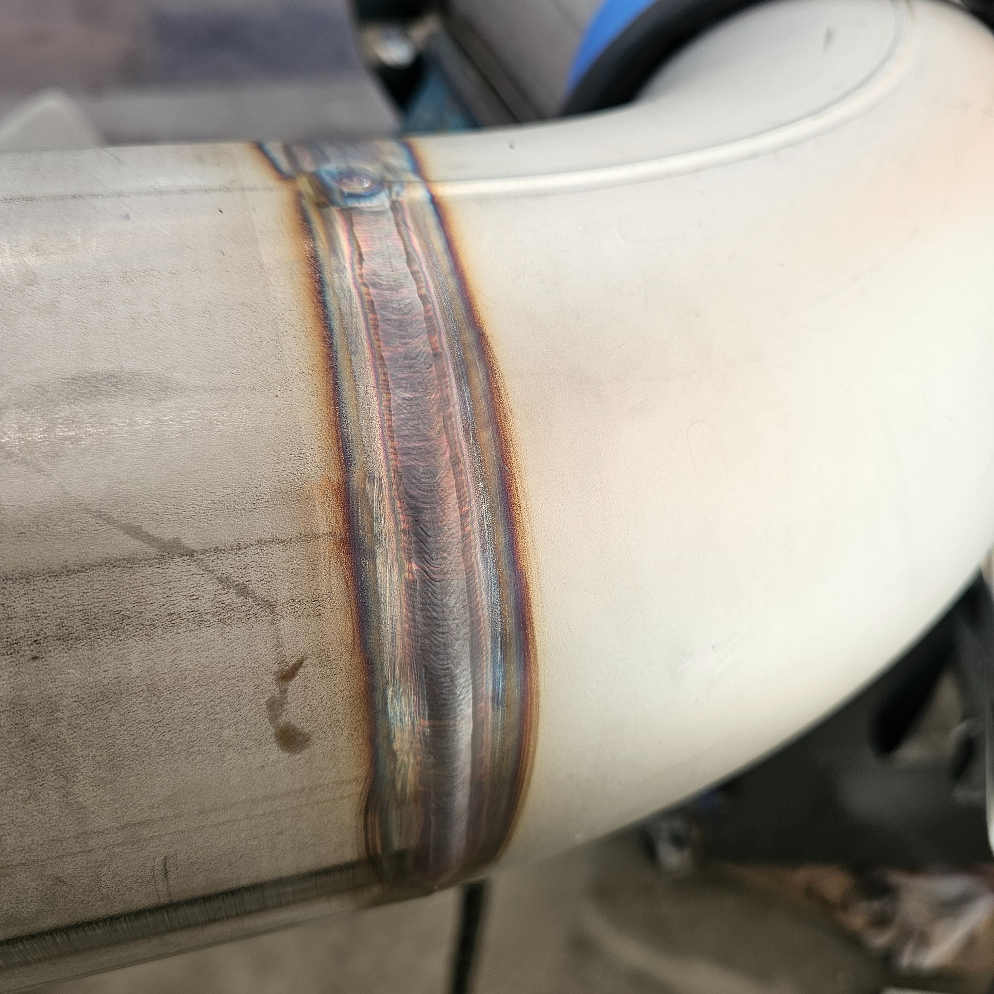 Spawnie rury nierdzewnej na poduszce argonowej metodą Tig 141