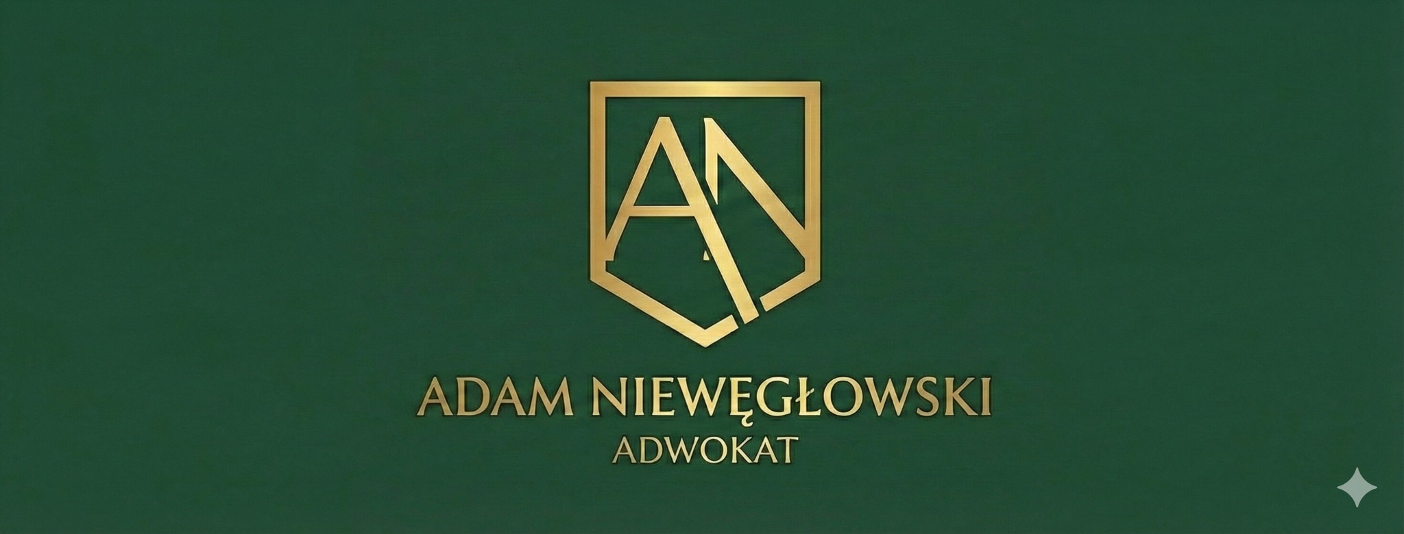 Złote logo adwokata Adama Niewęgłowskiego na ciemnozielonym tle. Minimalistyczny design z inicjałami w geometrycznym kształcie tarczy.
