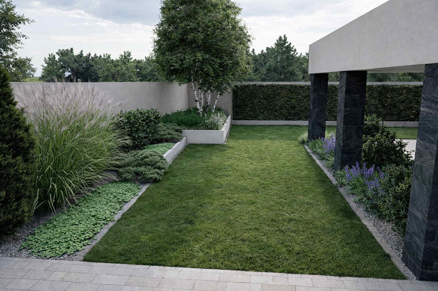 Nowoczesny ogród z równo przystrzyżonym trawnikiem, rabatami z ozdobnymi trawami i niskimi krzewami, oraz minimalistyczną architekturą z ciemnymi kolumnami.