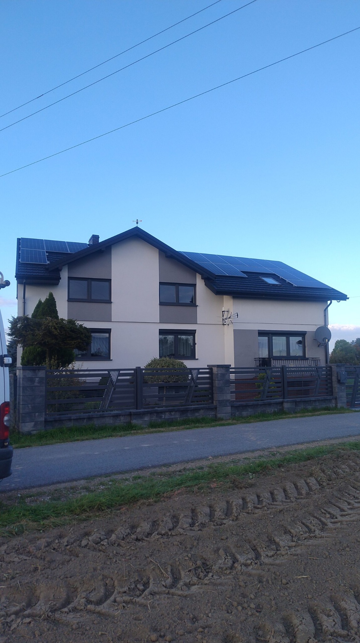 Dubidze (łódzkie) Moc: 9,775kWp