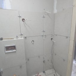 Pełny remont łazienki w domu jednorodzinnym