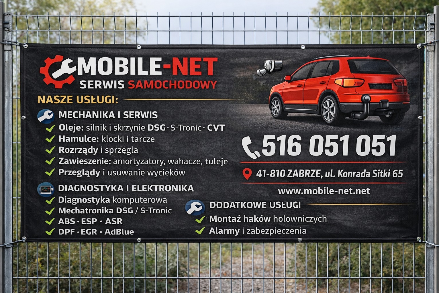 Baner reklamowy serwisu samochodowego Mobile-Net z Zabrza, oferującego mechanikę, diagnostykę i elektronikę pojazdową, montaż haków i alarmów. Widoczny czerwony samochód.