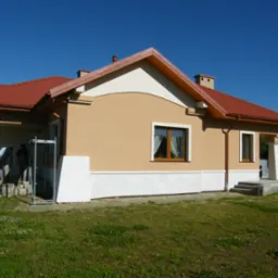 Wykonanie elewacji i tarasów.